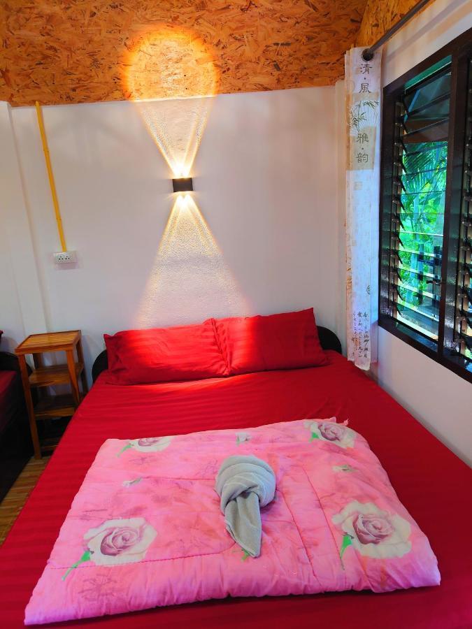 บ้านดินโฮมสเตย์ ปางอุ๋ง Ban Huai Makhuea Som المظهر الخارجي الصورة